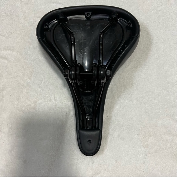 VELO POOBOO BIKE SEAT - Picture 4 of 4